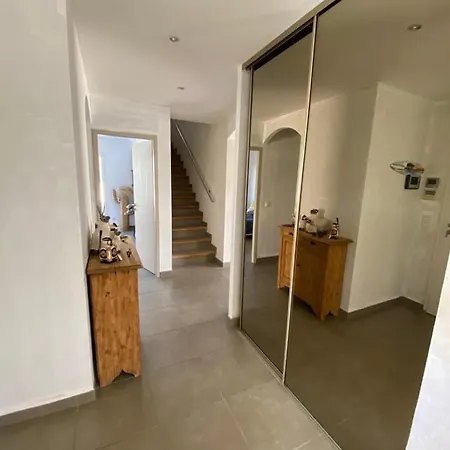بيت للعطل Magnifique Avec Piscine