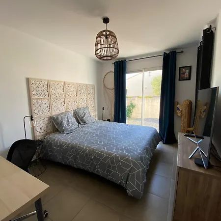 بيت للعطل Magnifique Avec Piscine بيربينيو